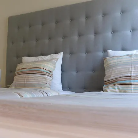 Lux With Pool And Garage